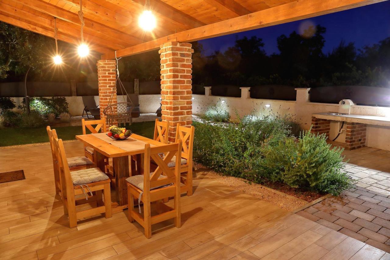 Stone Diamond Villa Zadar Eksteriør billede
