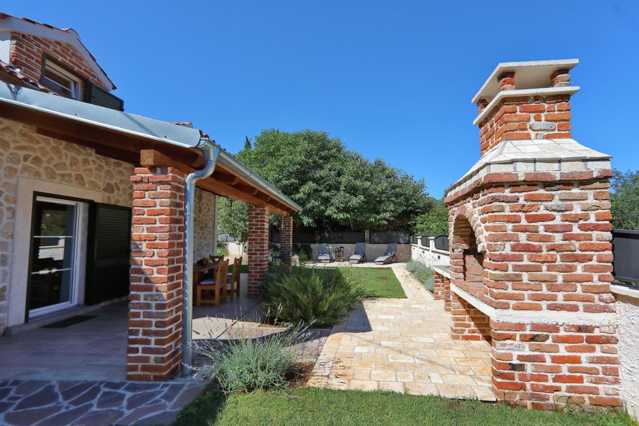 Stone Diamond Villa Zadar Eksteriør billede