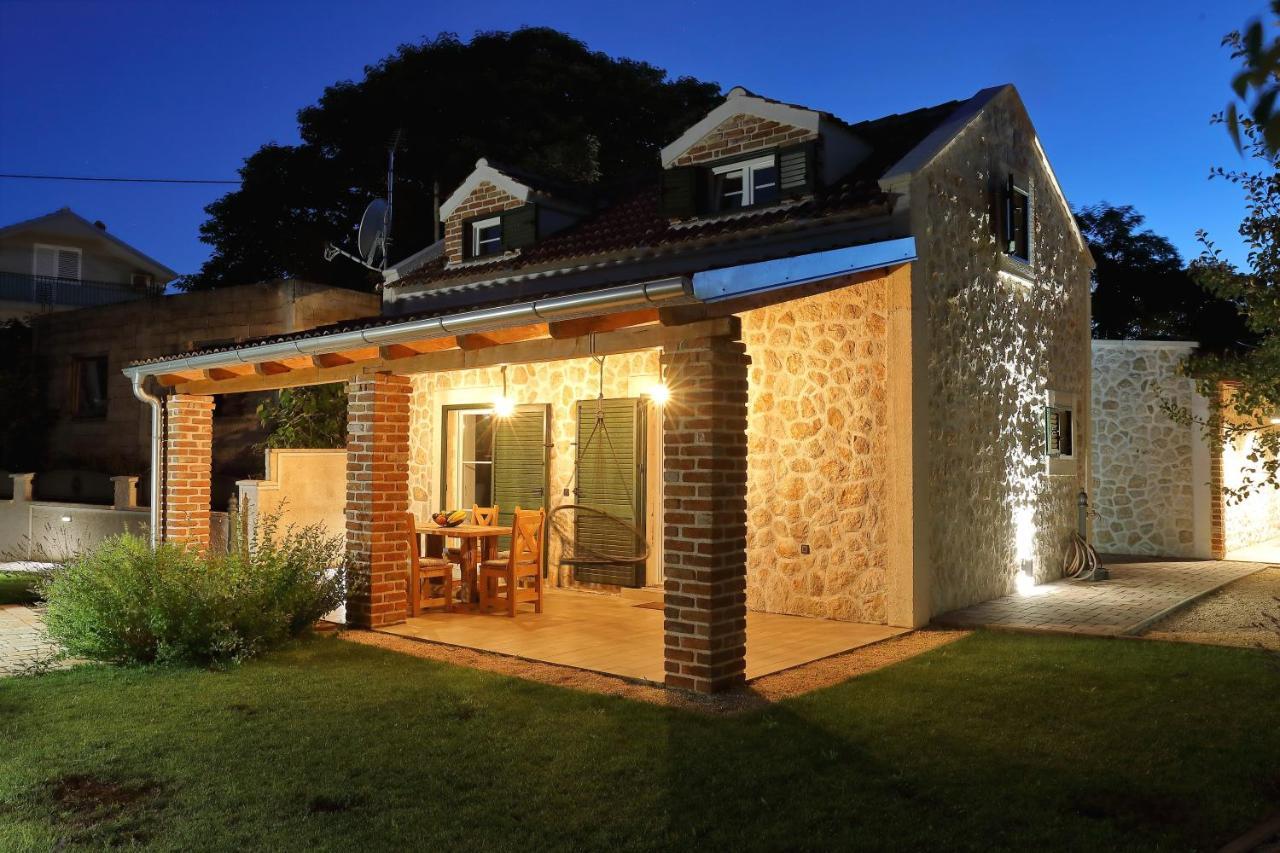 Stone Diamond Villa Zadar Eksteriør billede